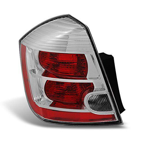 Luz trasera AKKON para Nissan Sentra 07-09 cromo/rojo