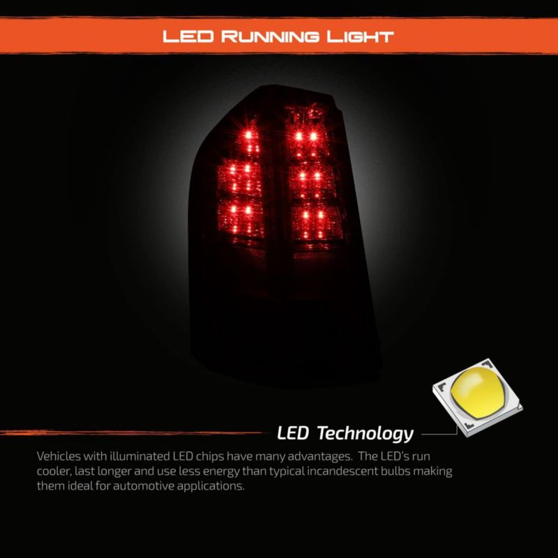 Luz trasera AKKON Chrysler 300 2011-2013 cromo/rojo