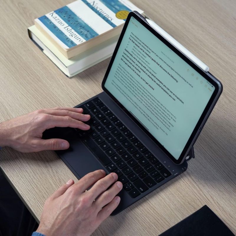 Funda con teclado mobee para iPad Pro 11" y iPad Air 11" con trackpad