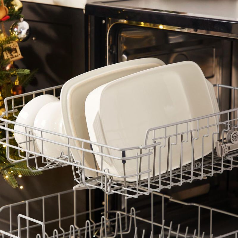 Cazuela Lareina 4 QT Blanca con Tapa