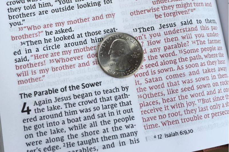 Biblia HarperCollins NIV de Gran Letra y Tapa de Cuero Suave