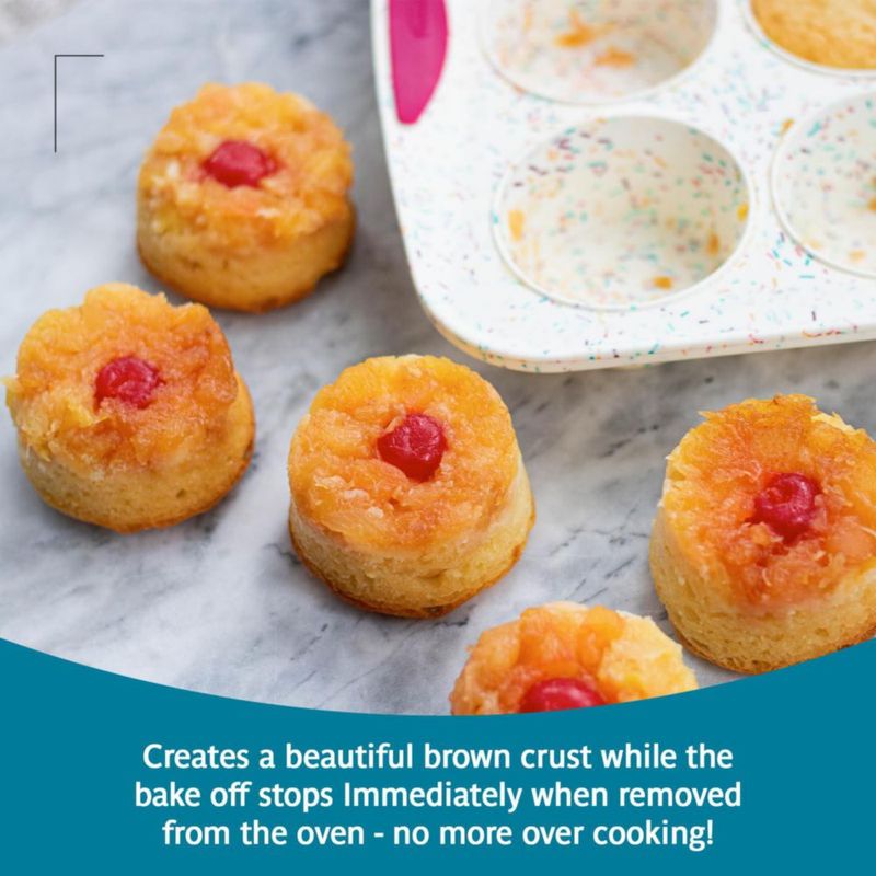 Molde para muffins Trudeau de 12 cavidades Confetti/Fucsia