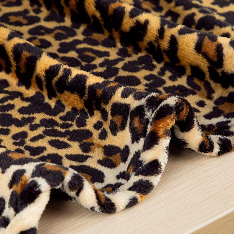 MANTA MACEVIA 152x127 cm Estampado de leopardo Forro Polar 260 GSM