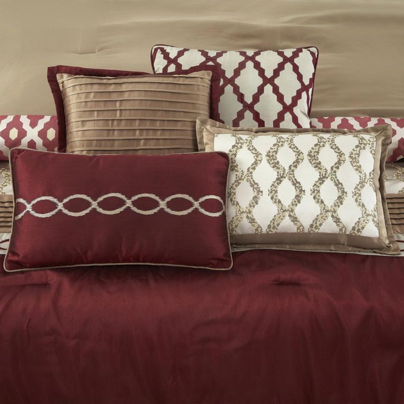 Juego de ropa de cama LANCO MODERN LIFESTYLE Queen Burdeos 10 piezas