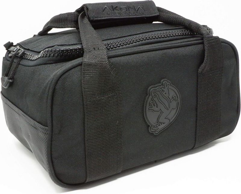 Bolsa Duffel AKONA 30x15x15 cm negra de alta resistencia