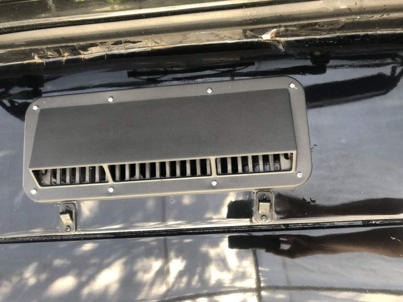Toma de aire del capó ECOTRIC para Jeep CJ/YJ 1978‑1995 negro