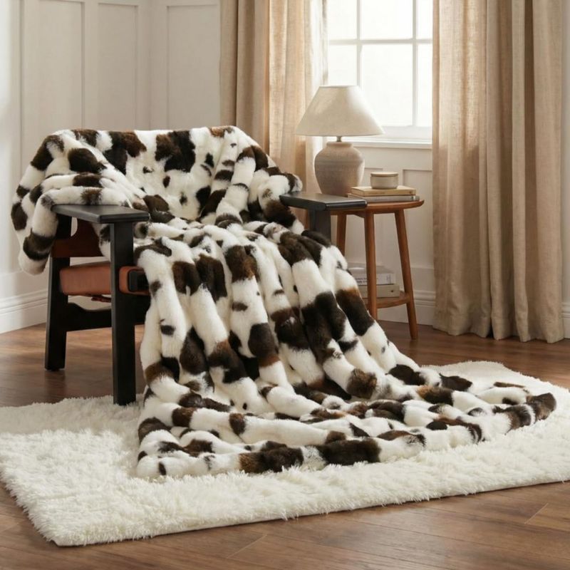 Manta SpottedCozy con Estampado de Vaca Pelaje Sintético Ultra Suave