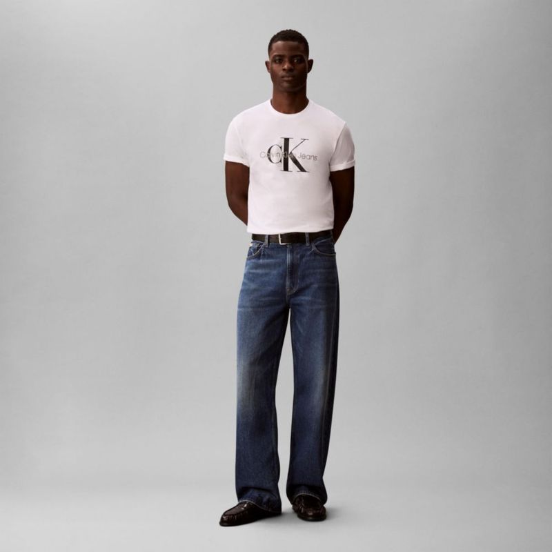 Camiseta Calvin Klein con Logo Monograma – Blanco