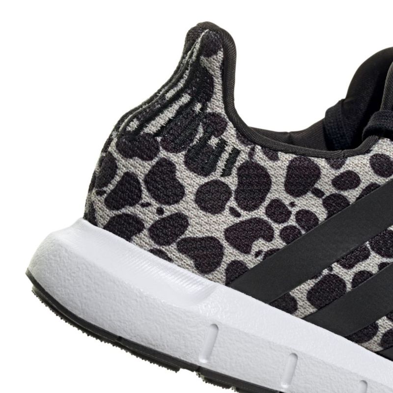 Zapatillas adidas Swift Run 1.0 Wonder Alumina/Negro talla 10