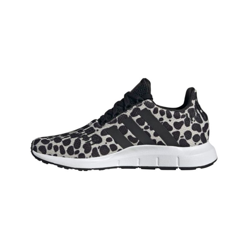 Zapatillas adidas Swift Run 1.0 Wonder Alumina/Negro talla 10