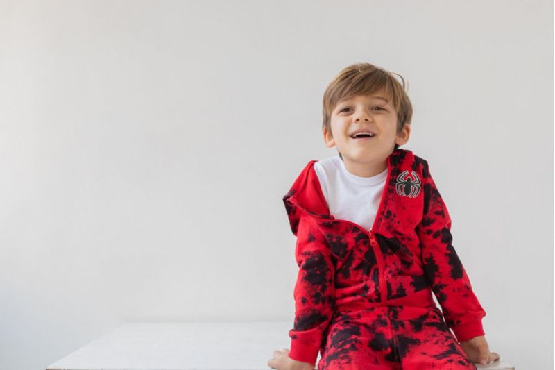 Conjunto de sudadera con capucha Marvel Spider-Man 5T tie-dye