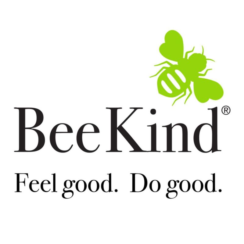 Loción para manos y cuerpo Gilchrist & Soames 440 ml BeeKind
