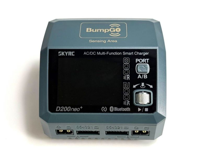 Cargador de baterías SKYRC D200 Neo+ NFC 800W 6S/35A