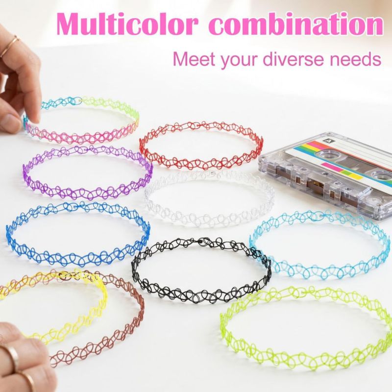 Set de 12 collares tipo choker coloridos estilo años 90 de PAGOW