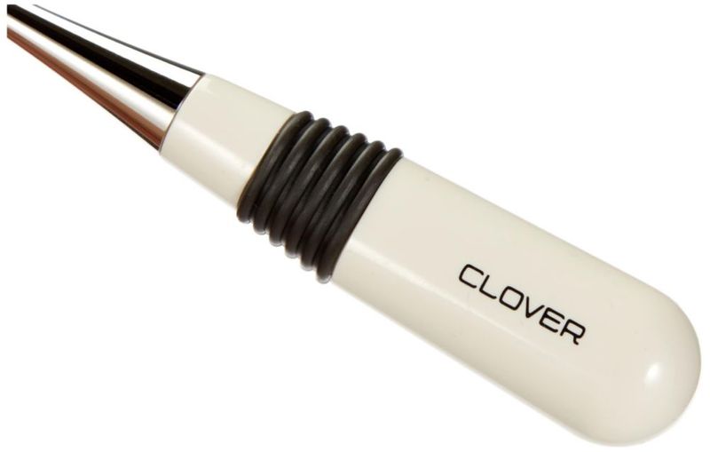 Punzón curvo Clover blanco/plata para costura