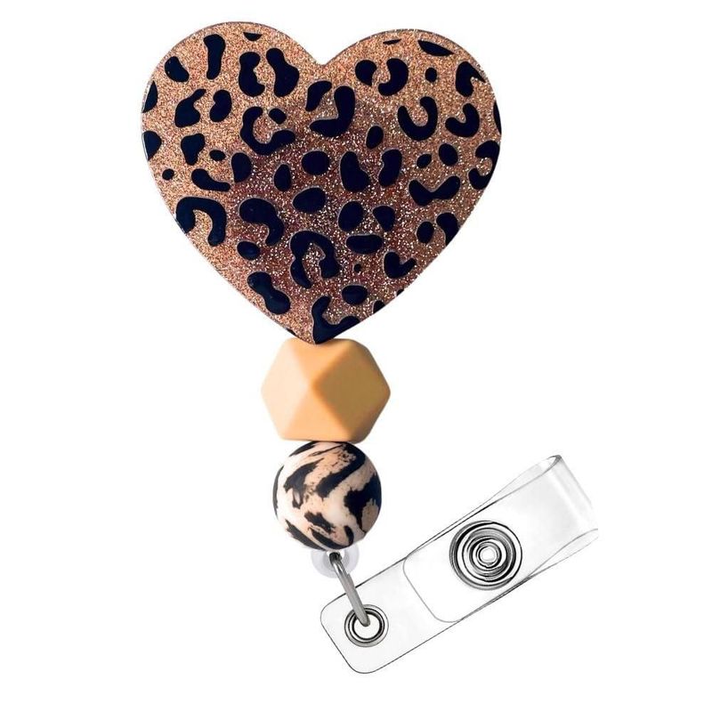 Porta Credencial YJ PREMIUMS con Estampado de Cebra y Corazón con Detalles de Cuentas