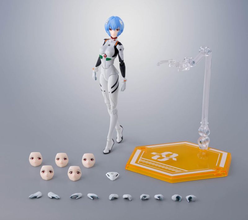 Figura de acción TAMASHII NATIONS Rei Ayanami S.H.Figuarts