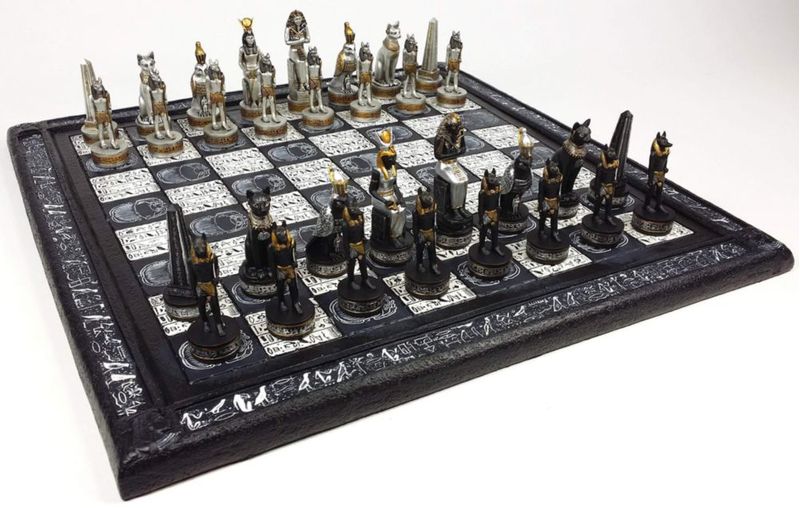 Juego de Ajedrez HPL 41 cm Anubis Negro Plata y Oro