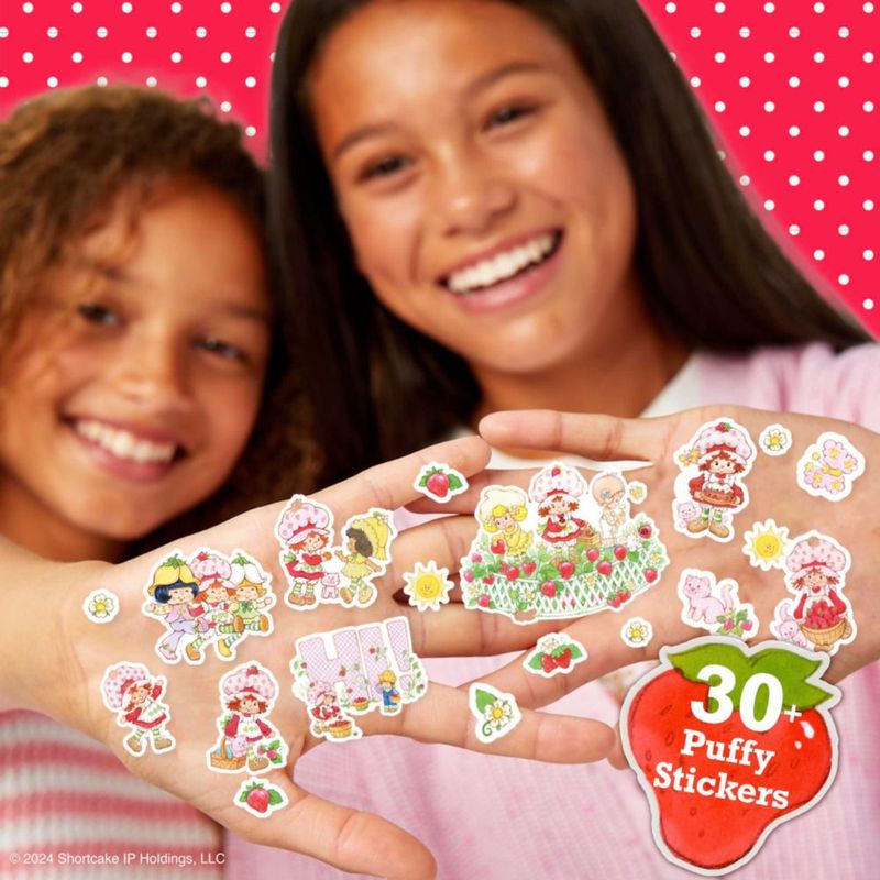 Set de Pegatinas Puffy Strawberry Shortcake de Horizon Group USA