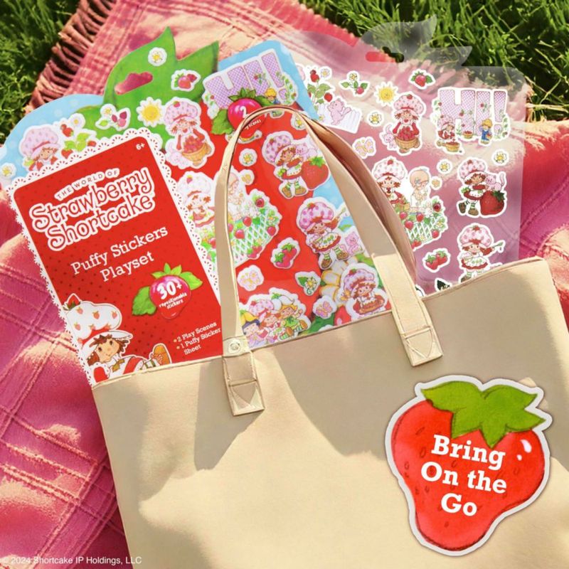 Set de Pegatinas Puffy Strawberry Shortcake de Horizon Group USA