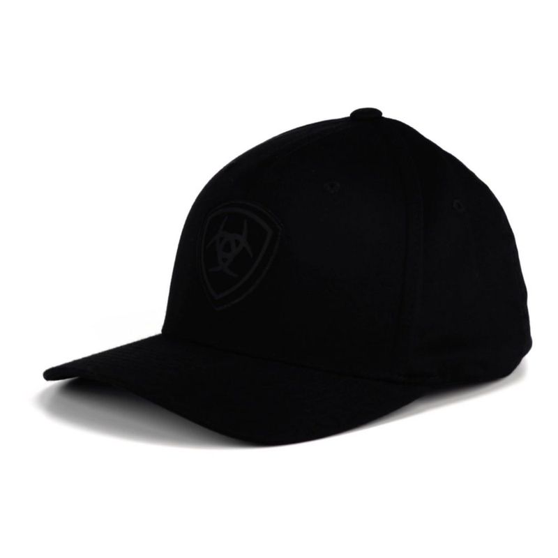 Gorra ARIAT Flexfit Negra con Escudo S/M