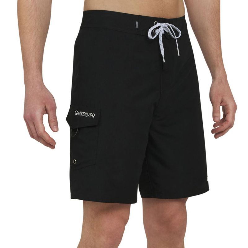 Bermudas de surf Quiksilver negras 53 cm UPF 50