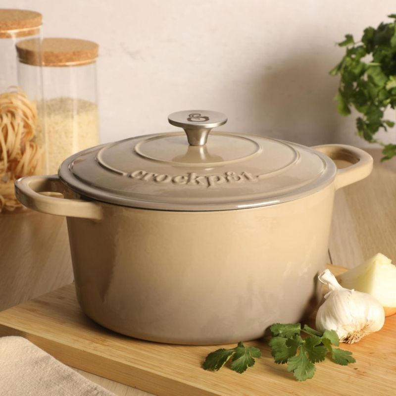 Olla Holandesa Crock-Pot de 5 L con Esmalte Degradado Color Topo