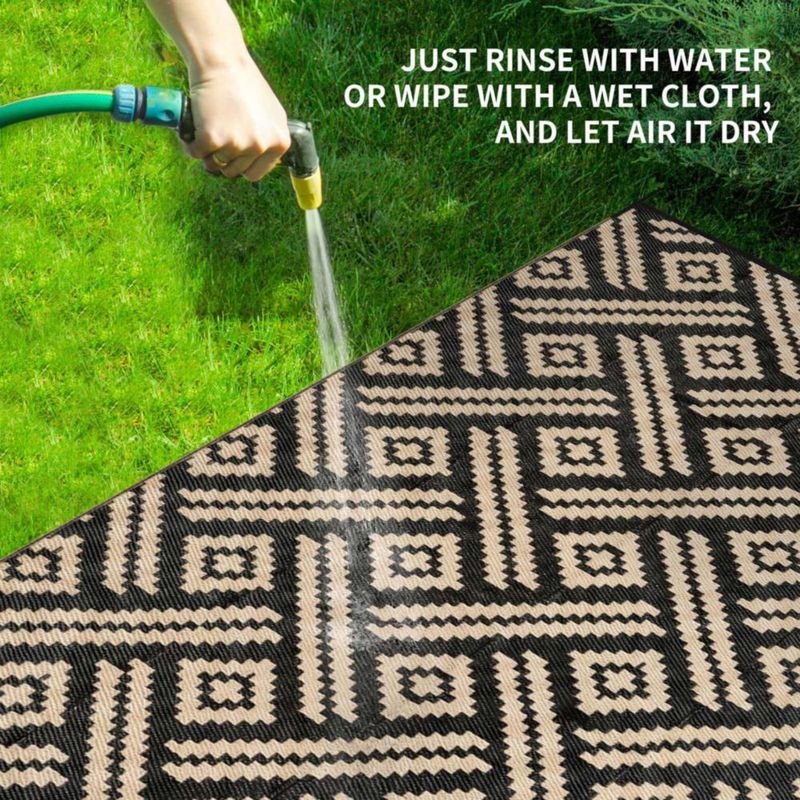 Alfombra Kalafun 152x244 cm Negro Beige para Patio Exterior