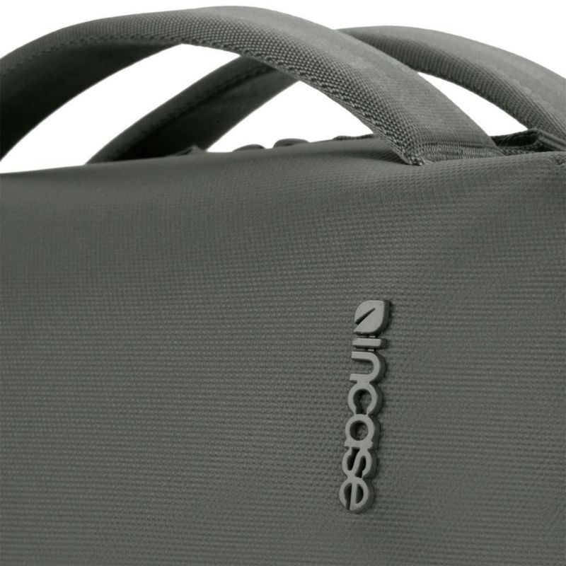 Bolso Tote Incase 14 L para Portátil con Bloqueo RFID – Smoked Ivy