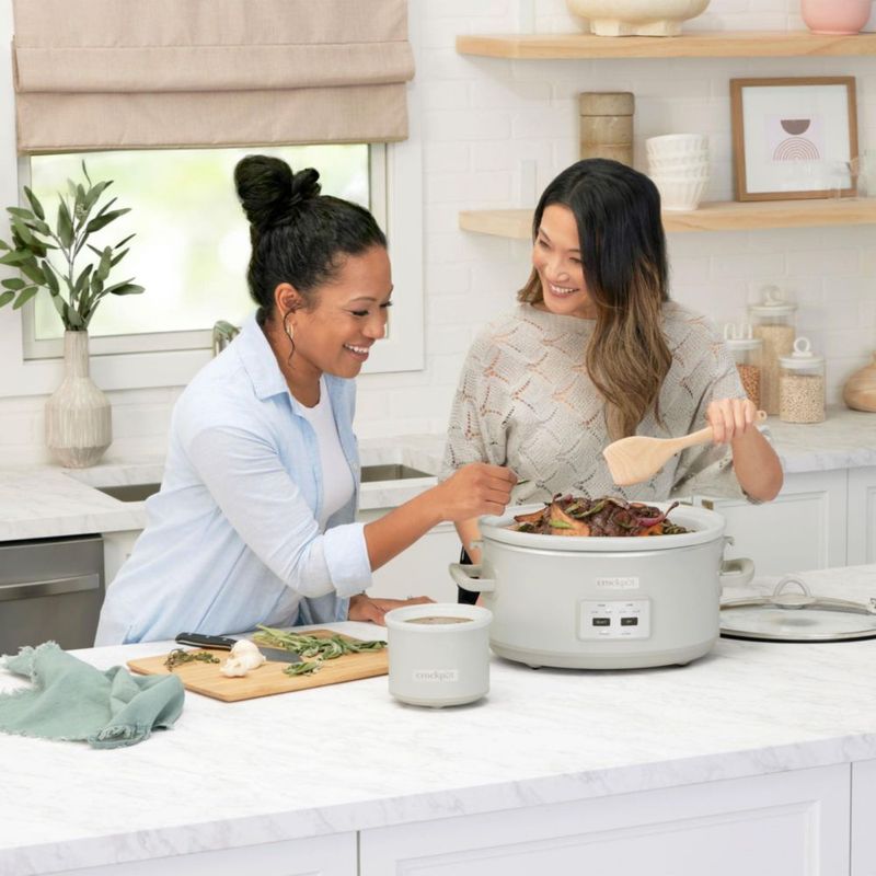 Olla de cocción lenta Crock-Pot 7 L con tapa de bloqueo tipo hongo
