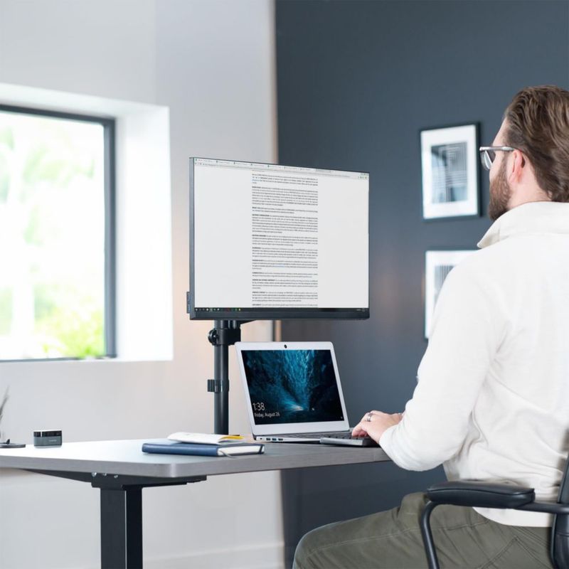 Brazo para monitor VIVO 17-32\" con inclinación y giro totalmente articulados