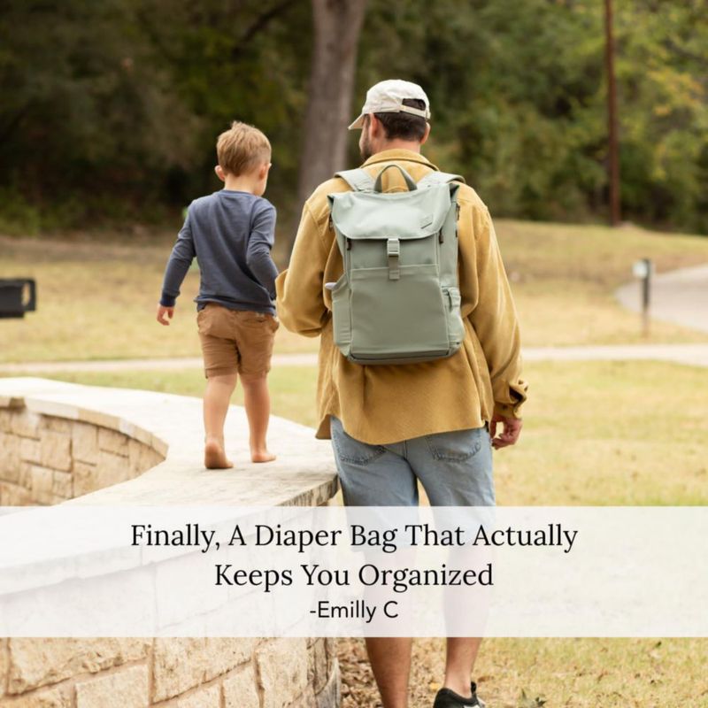 Mochila pañalera Huhu Outdoorsy Sage impermeable