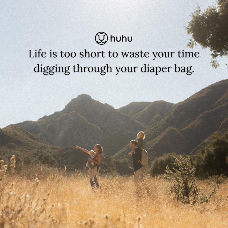 Mochila pañalera Huhu Outdoorsy Sage impermeable