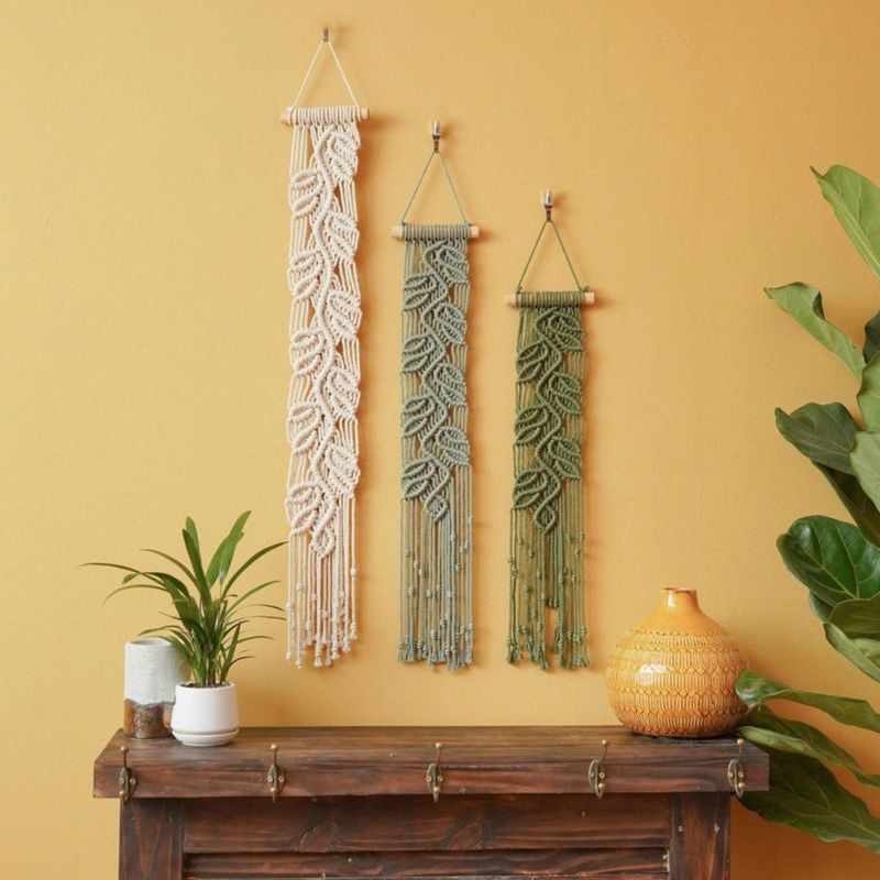 Arte de Pared M MANUAL – Set de 3 Piezas con Hoja de Macramé Verde Boho