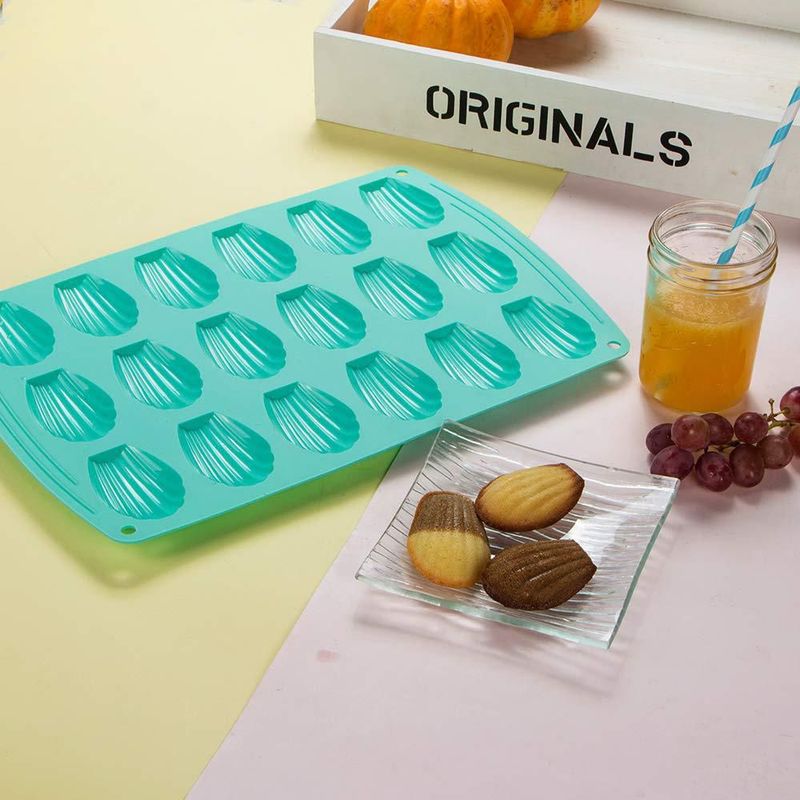 Molde Webake Madeleine de Silicona 18 Cavidades 36 cm × 25 cm