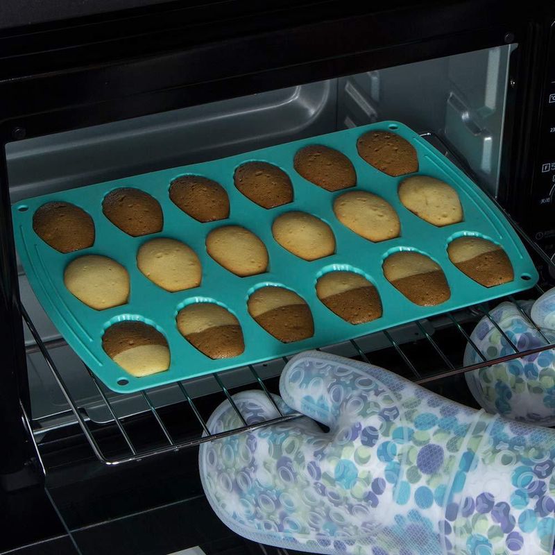 Molde Webake Madeleine de Silicona 18 Cavidades 36 cm × 25 cm