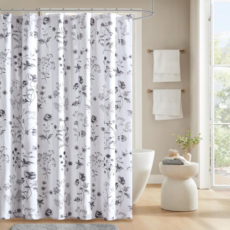 Cortina de ducha Martha Stewart 183x183 cm floral negra