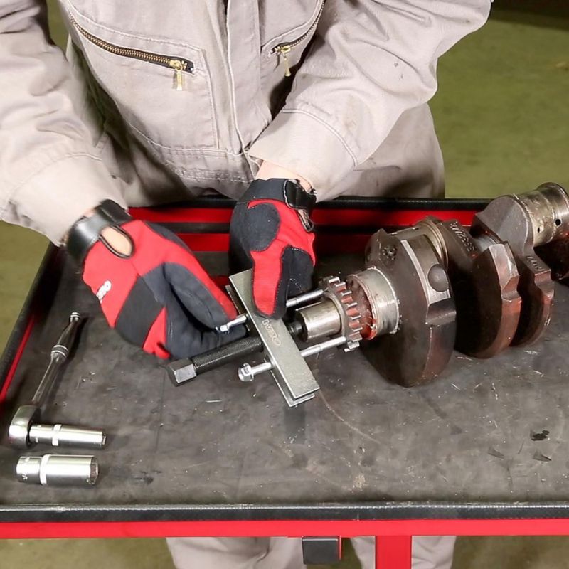 Extractor OEMTOOLS de 13 cm para Engranaje y Polea de Distribución
