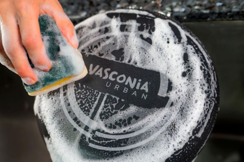 Cazuela Vasconia 35 L antiadherente de aluminio negro