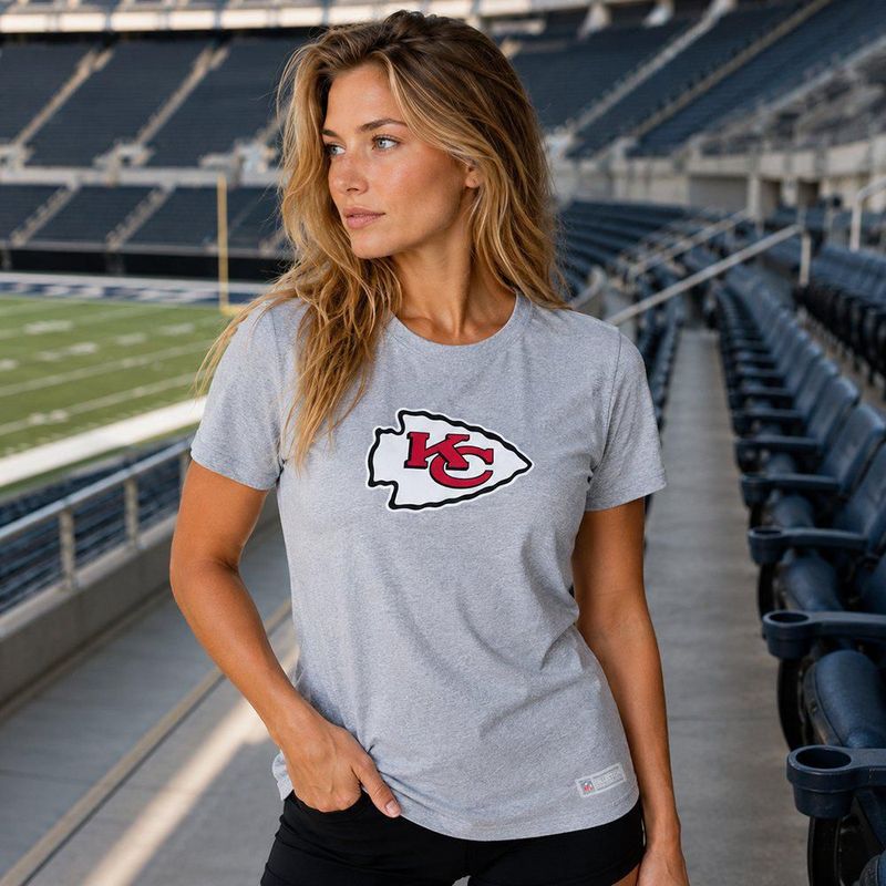Playera Aficionado NFL Kansas City Chiefs Manga Corta Gris Mujer