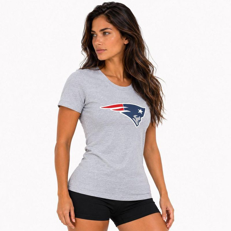 Playera Aficionado NFL New England Patriots Manga Corta Gris Mujer