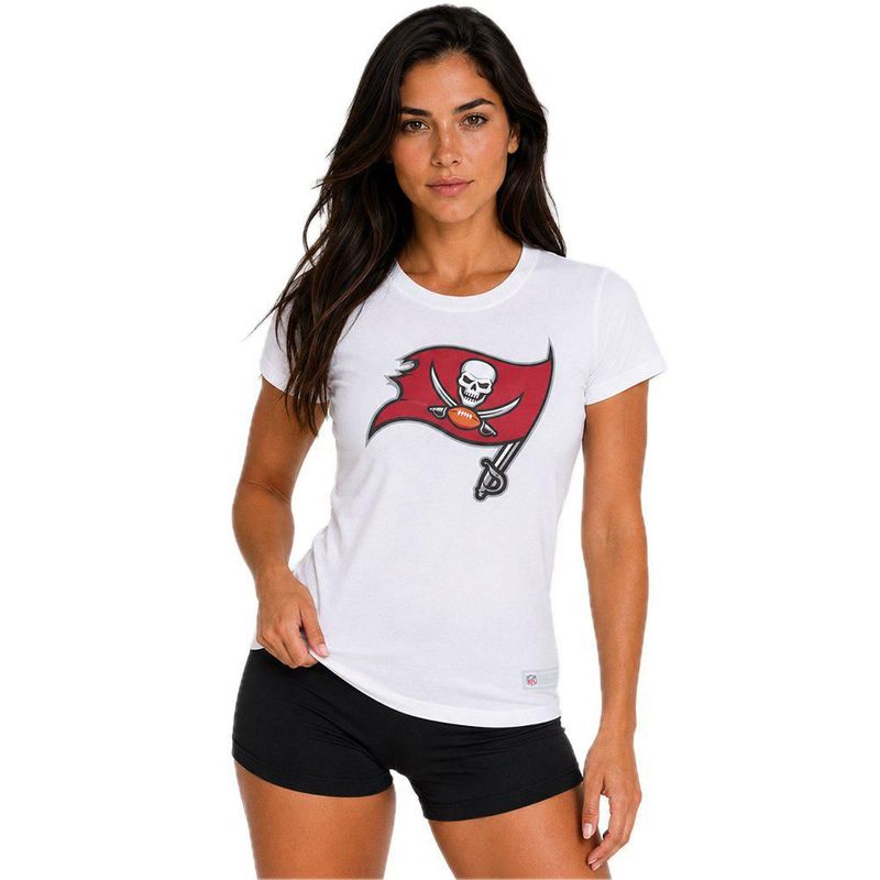 Playera Aficionado NFL Tampa Bay Buccaneers Manga Corta Blanco Mujer