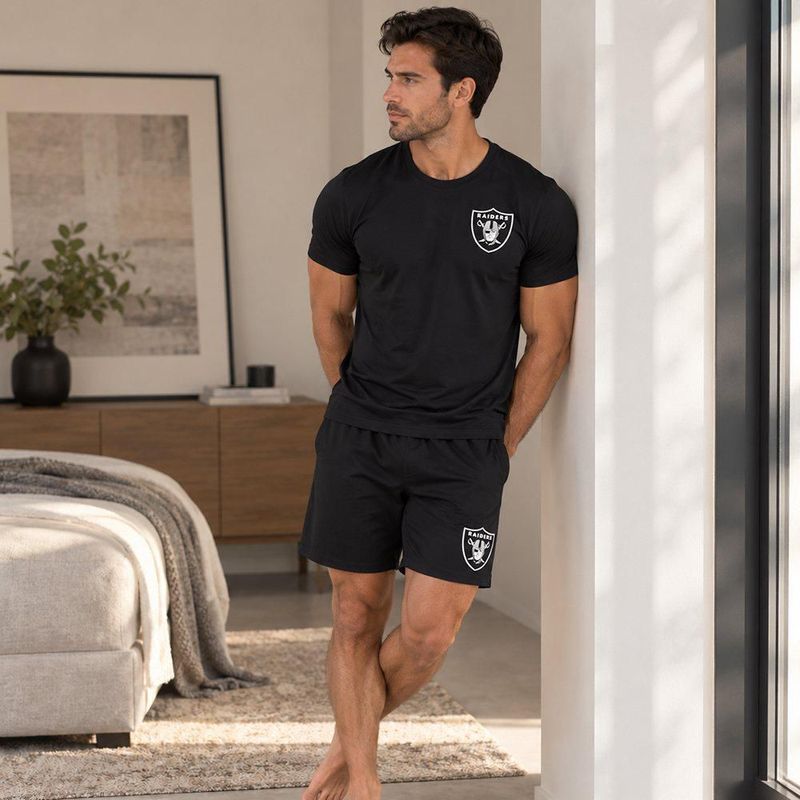 Conjunto Pijama NFL Las Vegas Raiders Playera y Short Negro Hombre