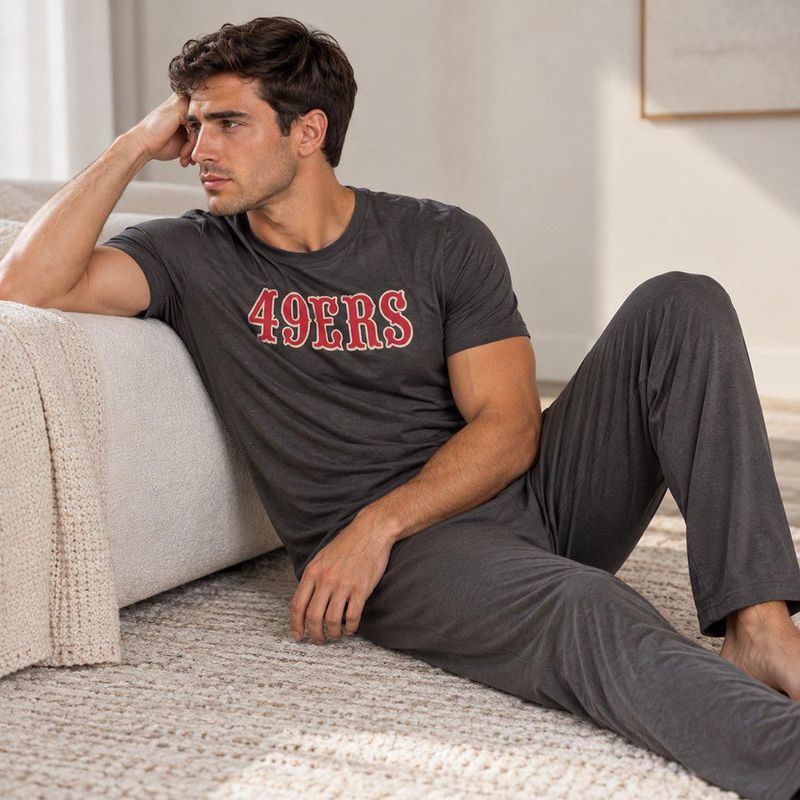 Conjunto Pijama NFL San Francisco 49ers Playera y Pantalón Gris Hombre