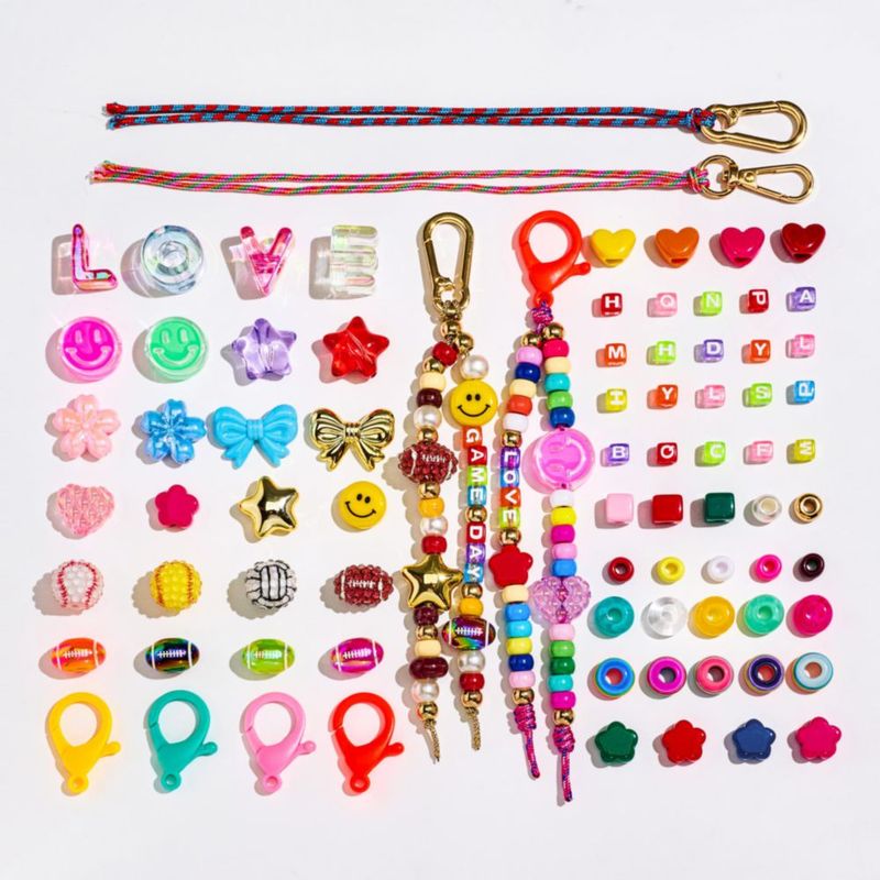 Kit de cuentas HolidayQbee 304 piezas para crear llaveros de joyería
