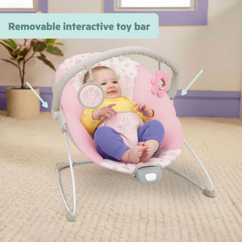 Asiento vibratorio para bebé Disney Princess Royal Blooms de Bright Starts