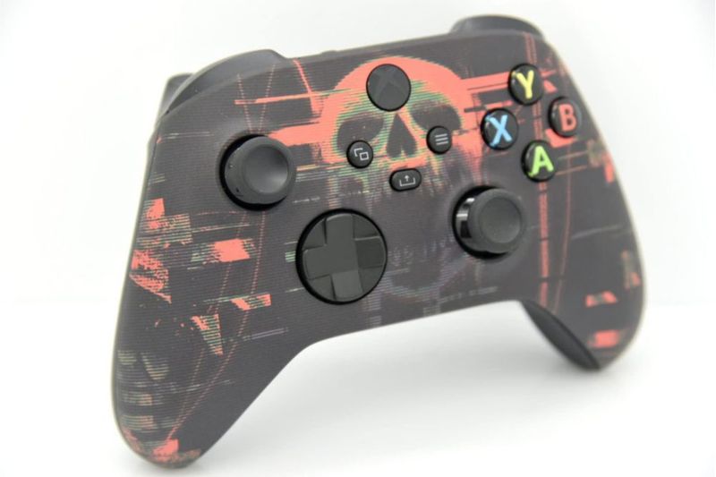 Mando ProControllers LLC para Xbox Series/One con Calavera Digital