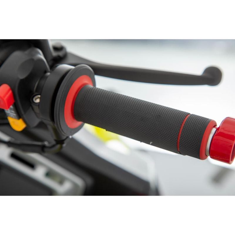 Motoneta Drag STR 180 Negra con Amarillo
