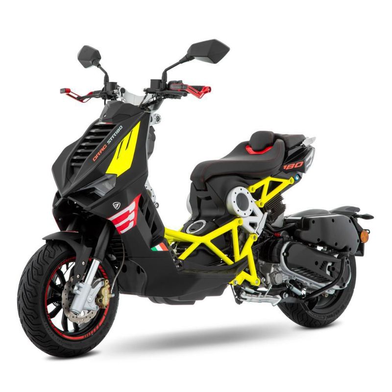 Motoneta Drag STR 180 Negra con Amarillo