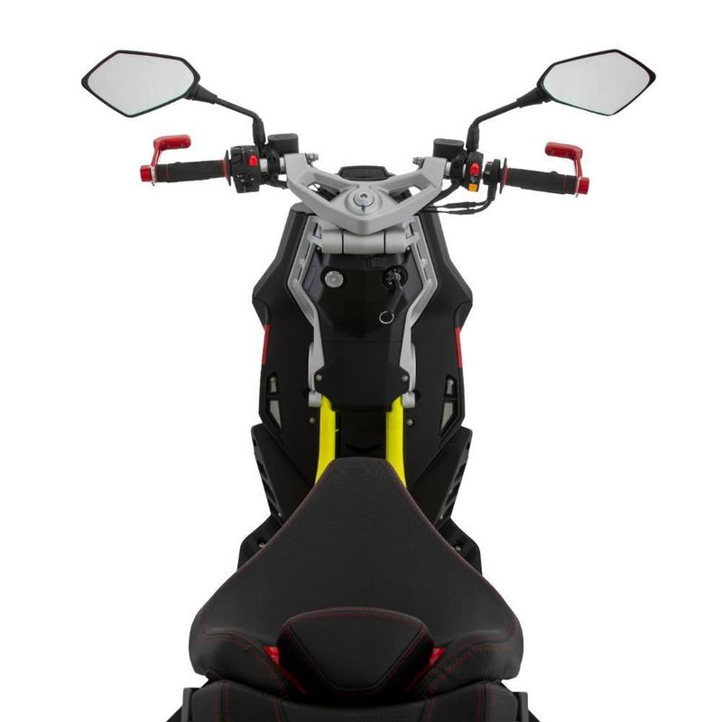 Motoneta Drag STR 180 Negra con Amarillo
